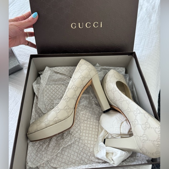 Gucci Guccisissima leather heels in mystic white size 38.5 - Picture 3 of 9